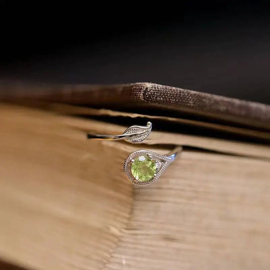 Olivine Green Gem Leaf and Branch Open Ring - Osacean Sky Logistics